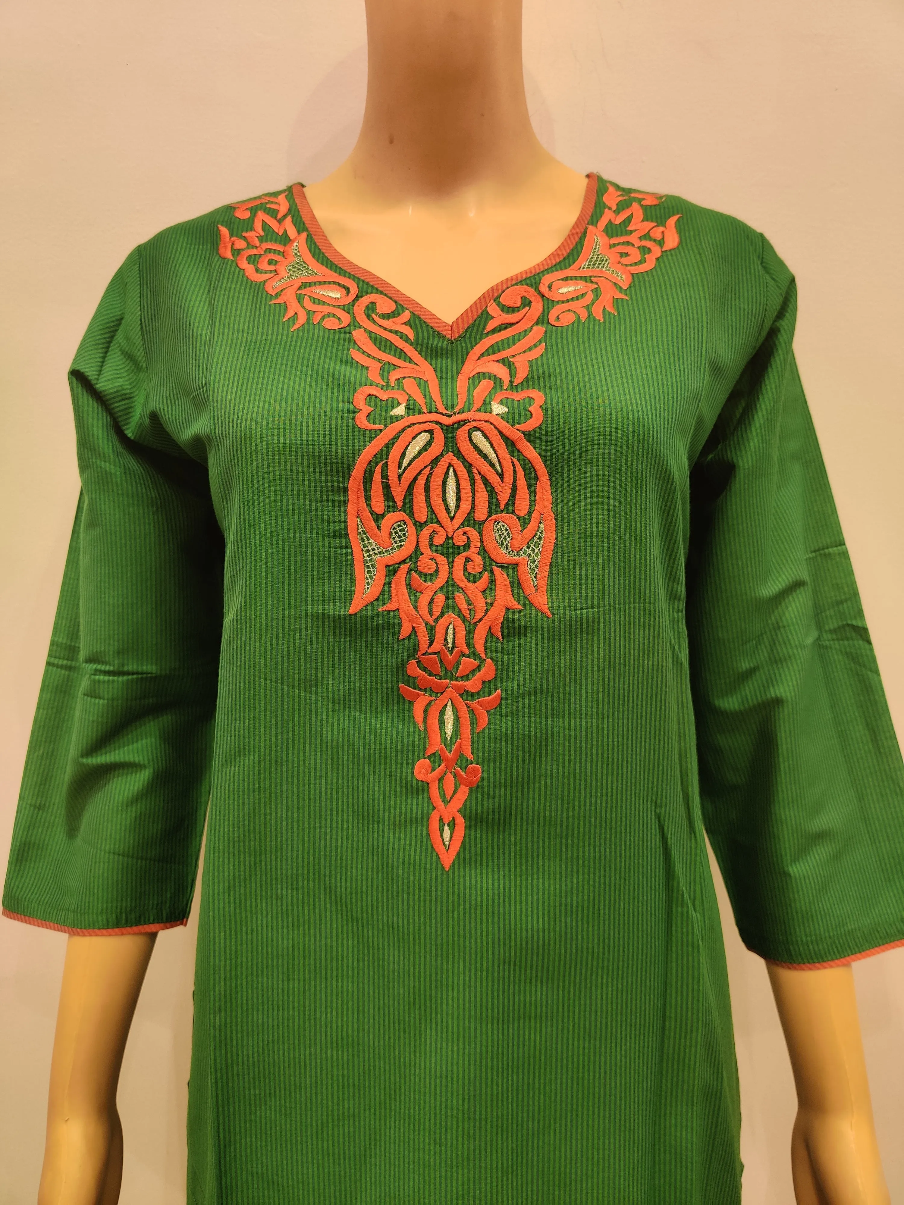 Allium Kurti