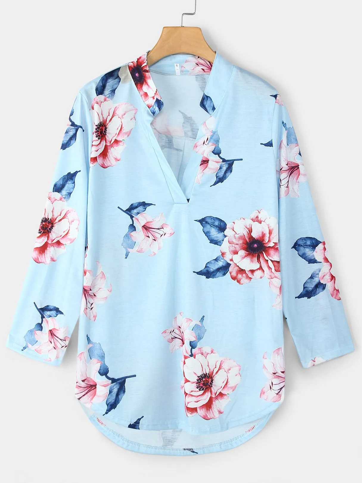 Custom V-Neck Floral Print Long Sleeve Curved Hem Blouse