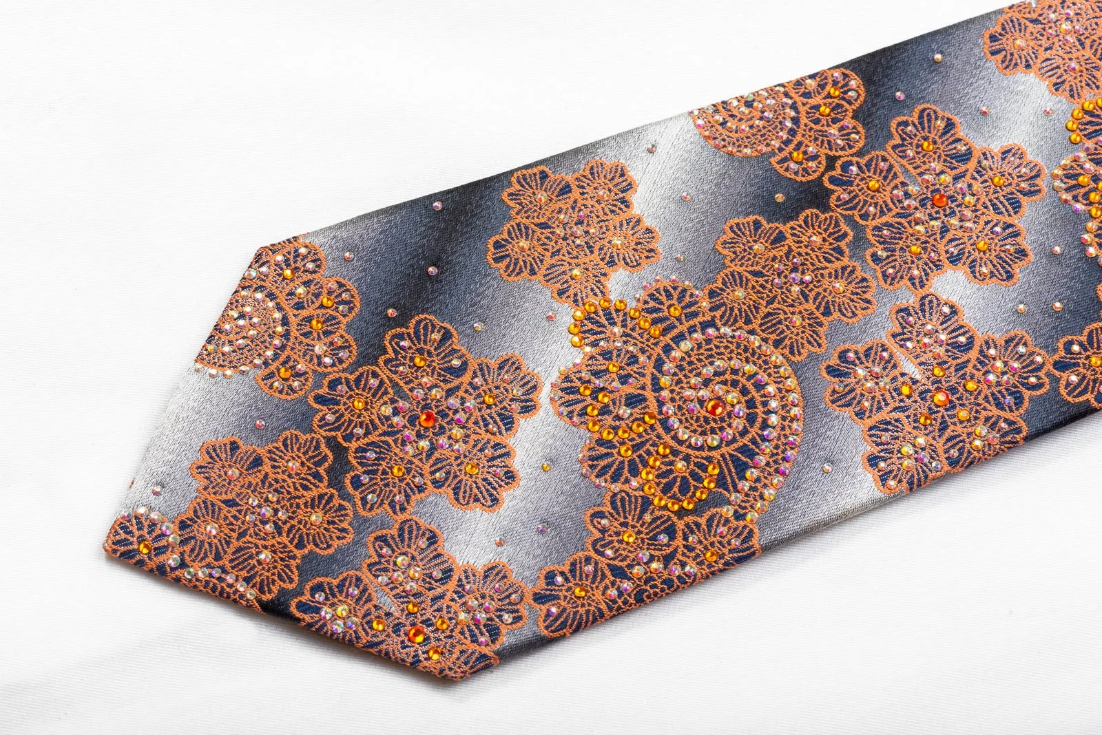 Daniel Hechter Men's Rhinestone Silk Necktie Orange Paisley Anthemion On Silver