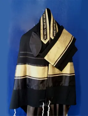 Elegant Black and Gold pattern Black Wool Tallit