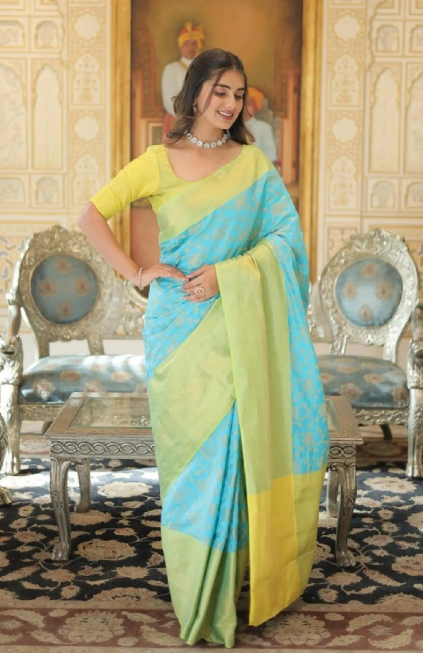 Elegant Dual-Tone Banarasi Silk Saree with Blouse