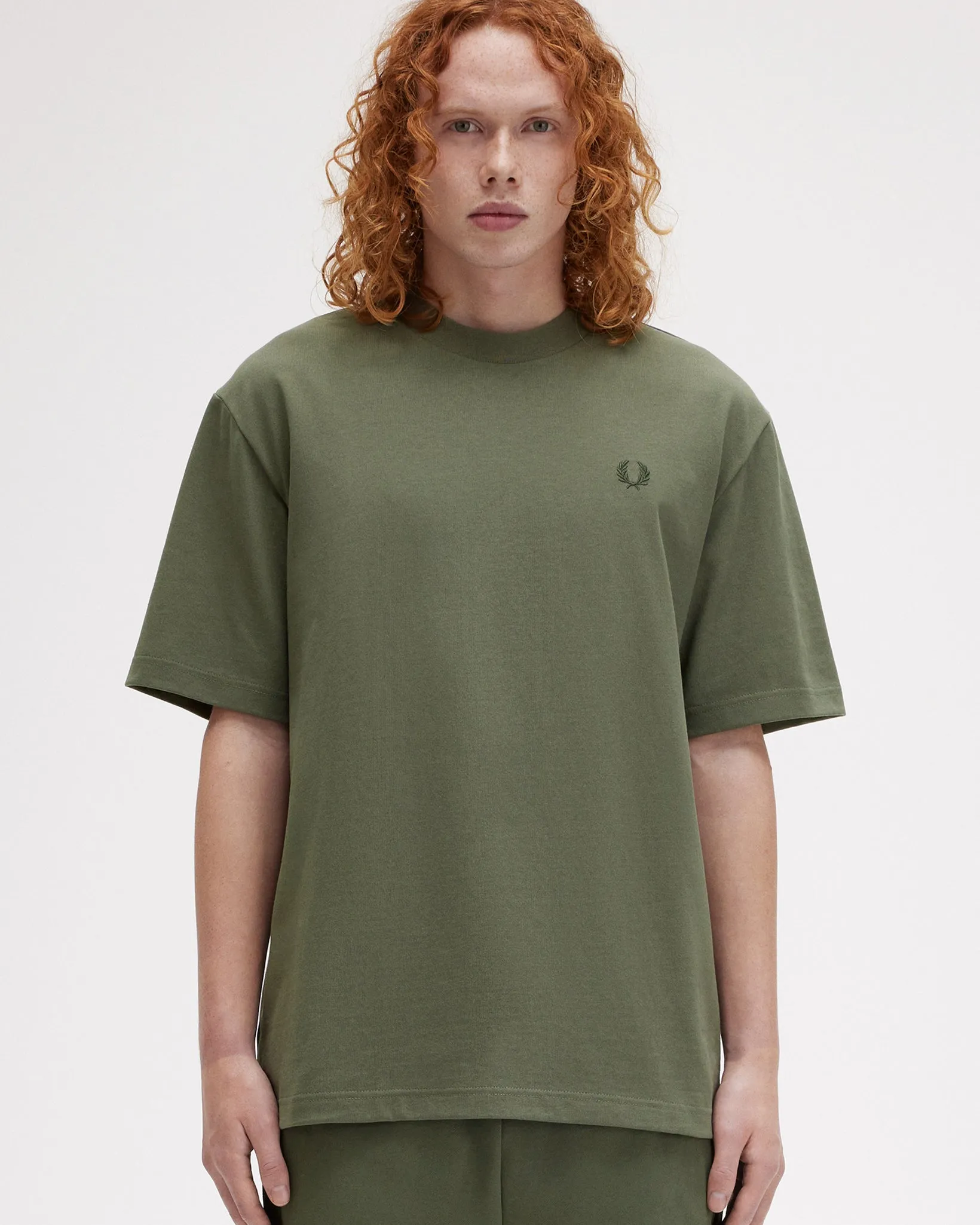 Fred Perry Relaxed Fit Tee - Laurel Wreath Green