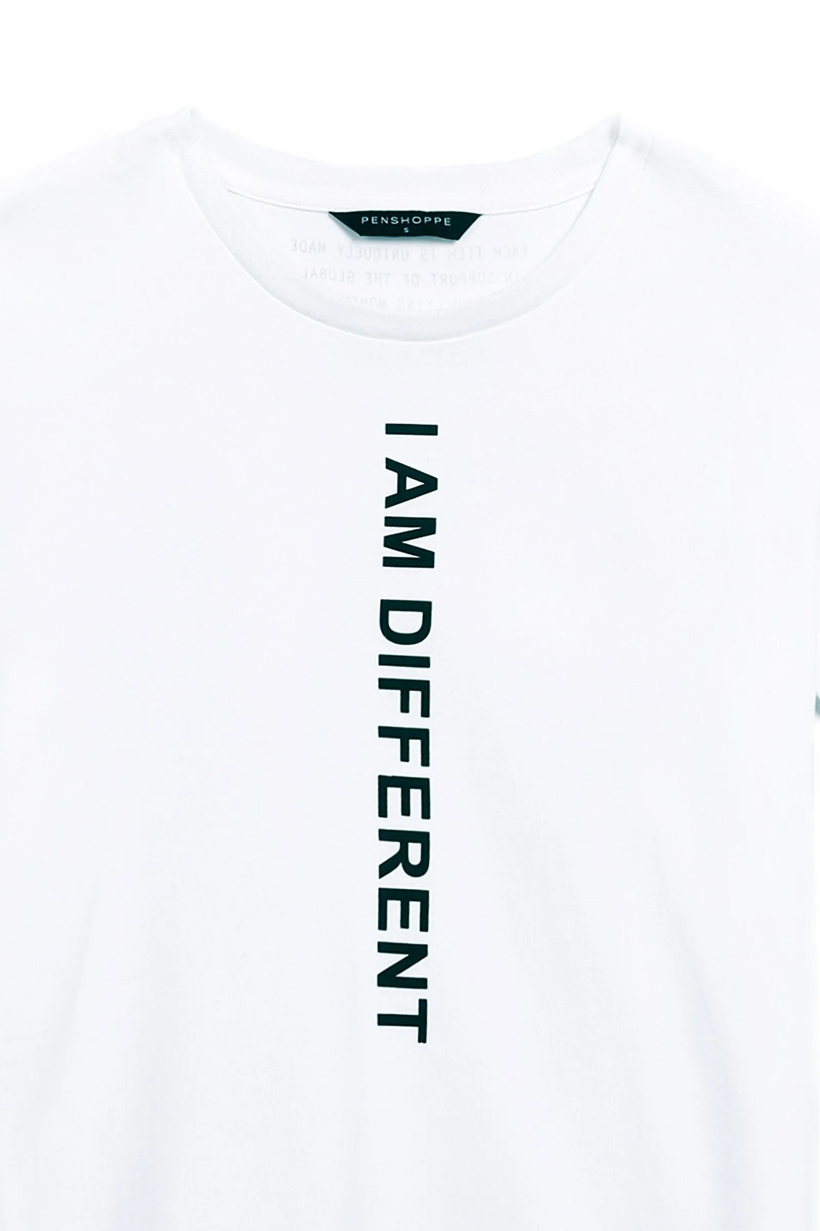 I AM DIFFERENT - Men's Relaxed Fit Tee