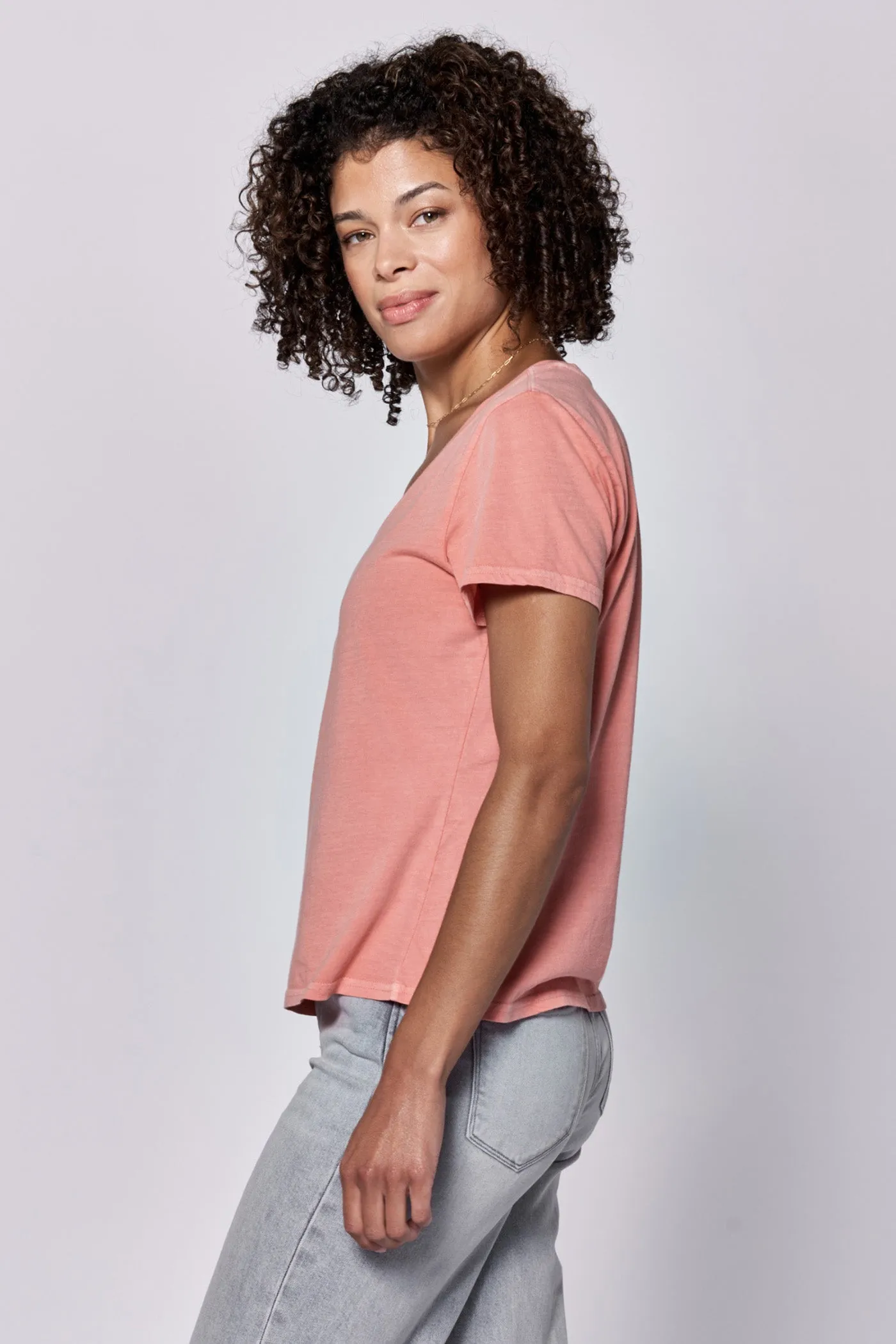 MADELYN V-NECK SHORT SLEEVE RELAXED FIT TOP TERRACOTTA