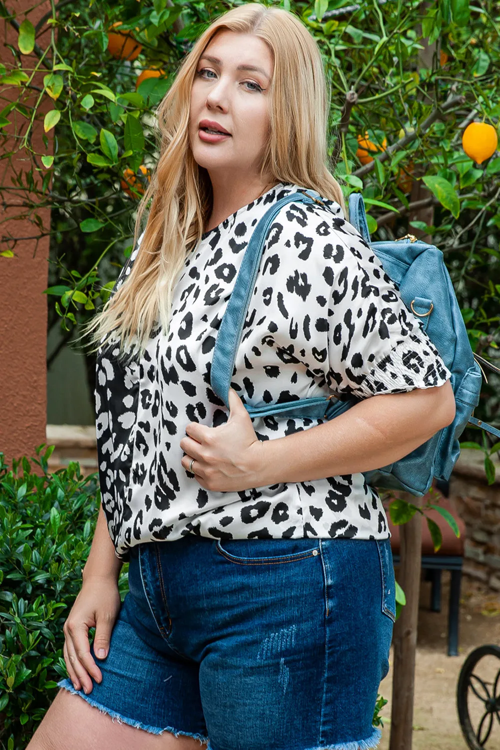 Plus Size Contrast Leopard Blouse