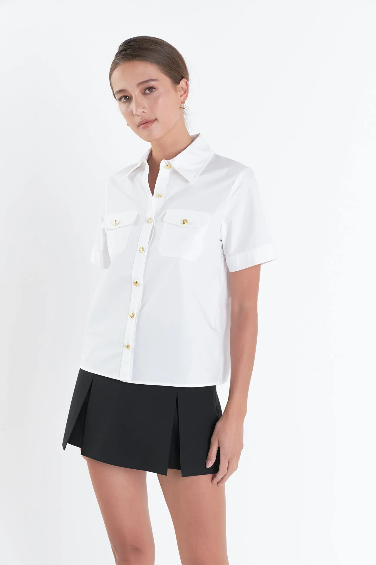 Poplin Short Sleeve Shirt with Gold Buttons