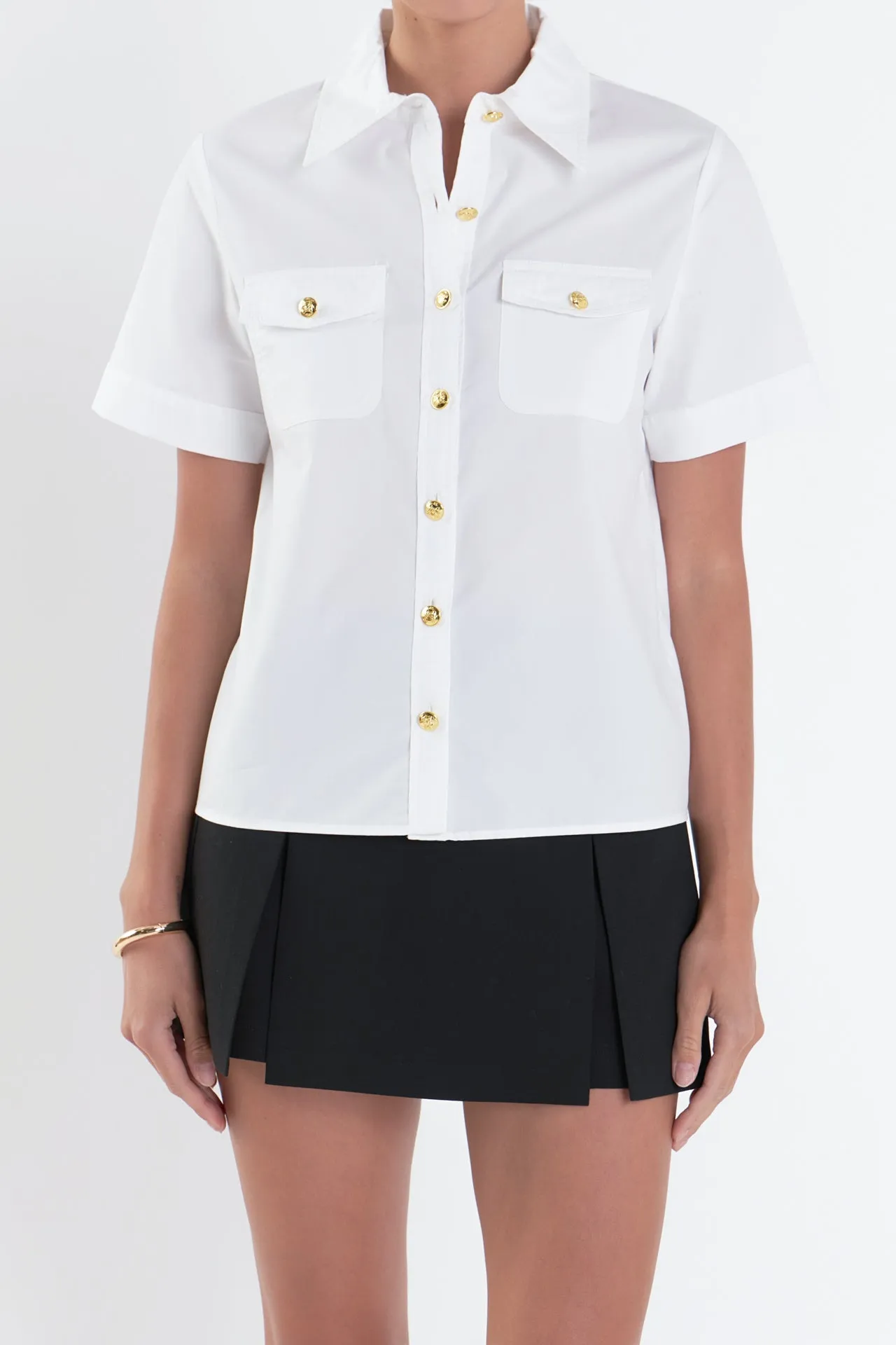 Poplin Short Sleeve Shirt with Gold Buttons