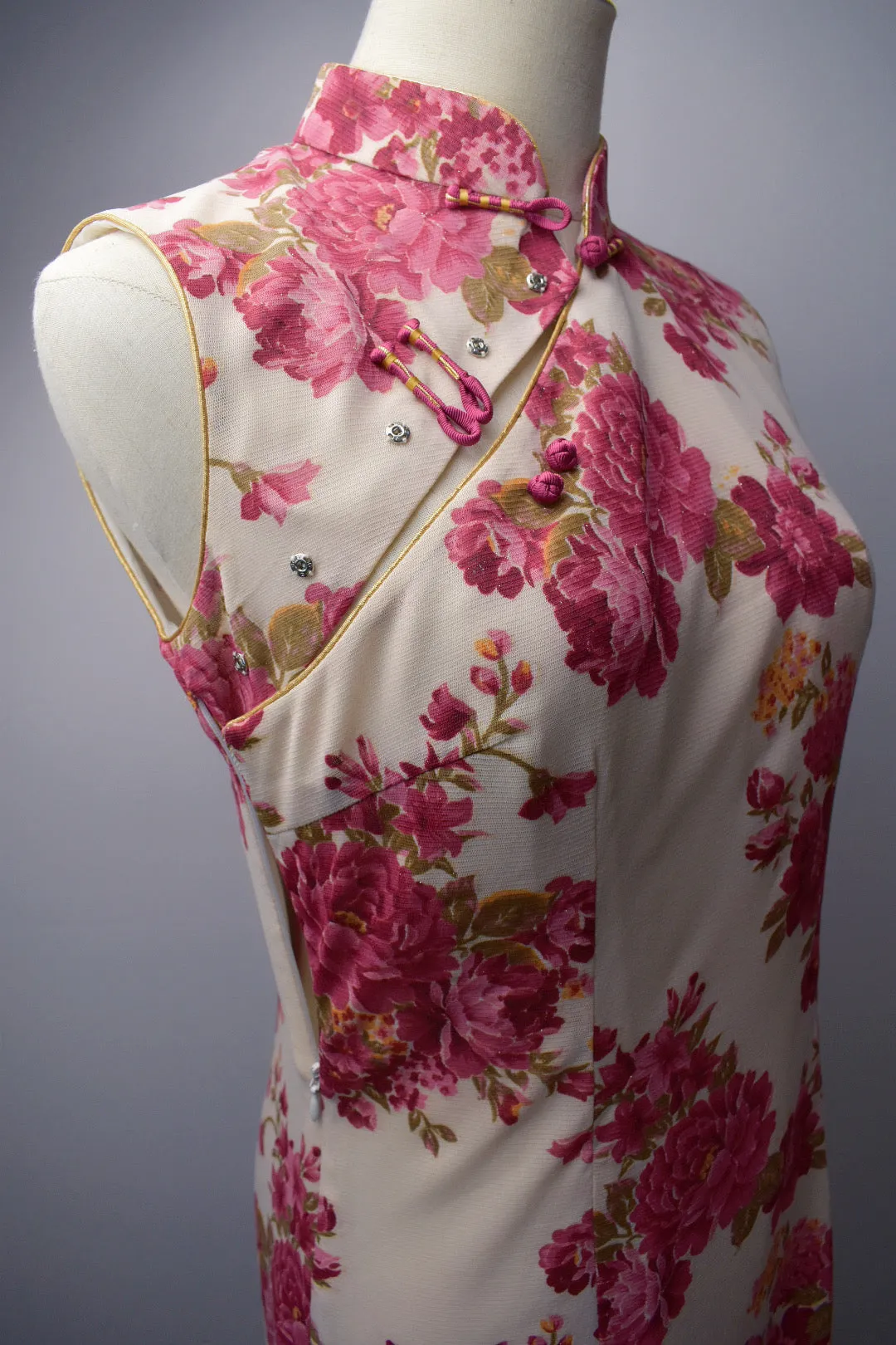 Silk QiPao/Cheongsam 90/80/94, length 92