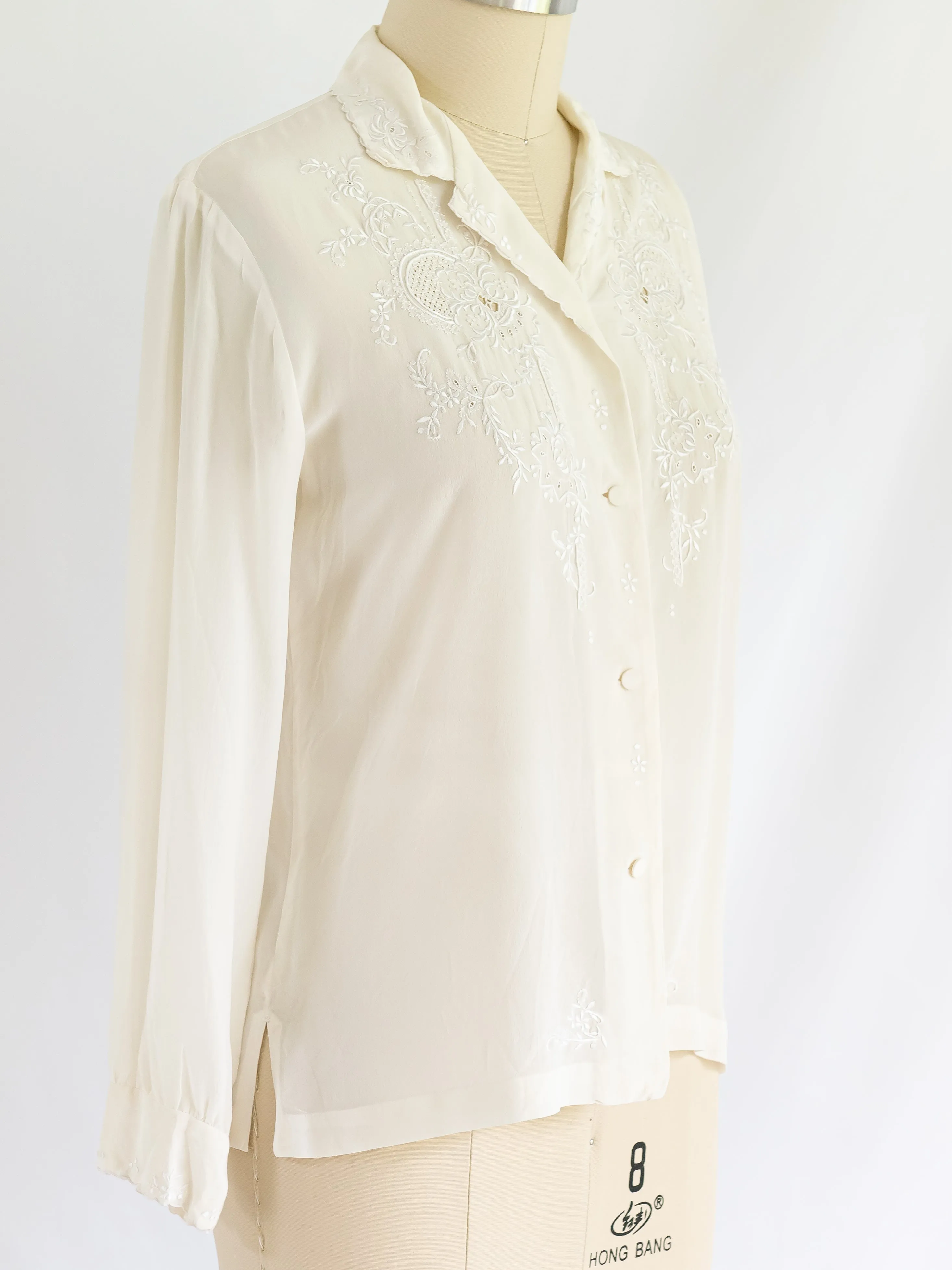 Vintage White Collared Full Sleeved Floral Silk Blouse